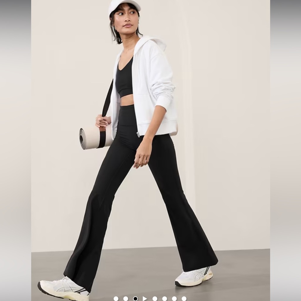 Athleta Elation Ultra High Rise Flare Pant, Black, Size SP (Small Petite)